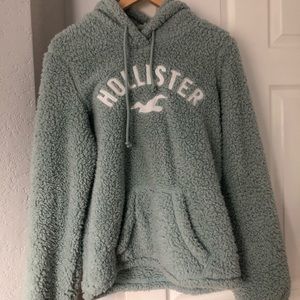 WORN ONCE HCO SHERPA HOODIE